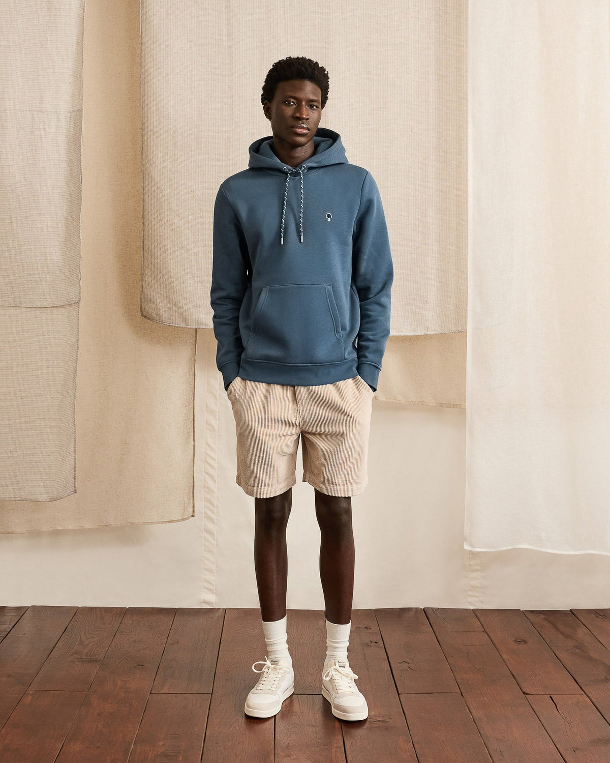 Sweat a capuche DIRAC - 11