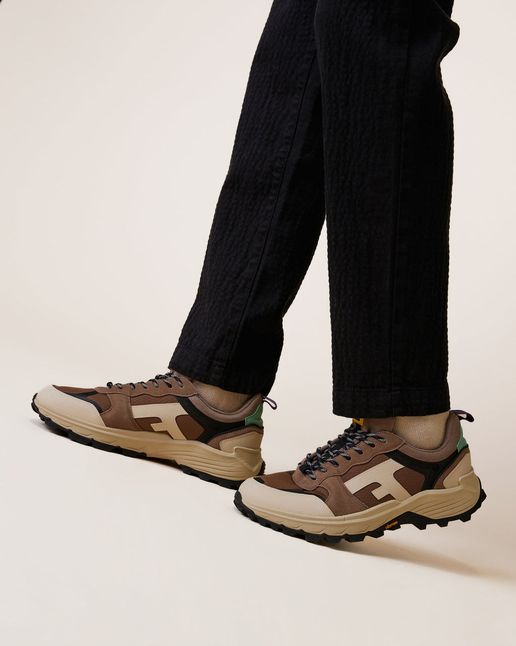 Running HAZEL MONSTERA - 8